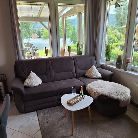 Ferienhaus Am Weserberglandsee Lauenforde Exteriör bild