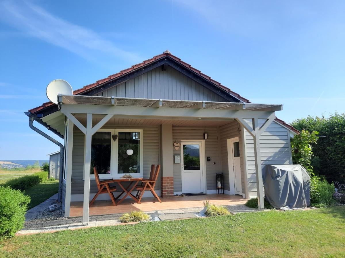 Ferienhaus Am Weserberglandsee Lauenforde Exteriör bild
