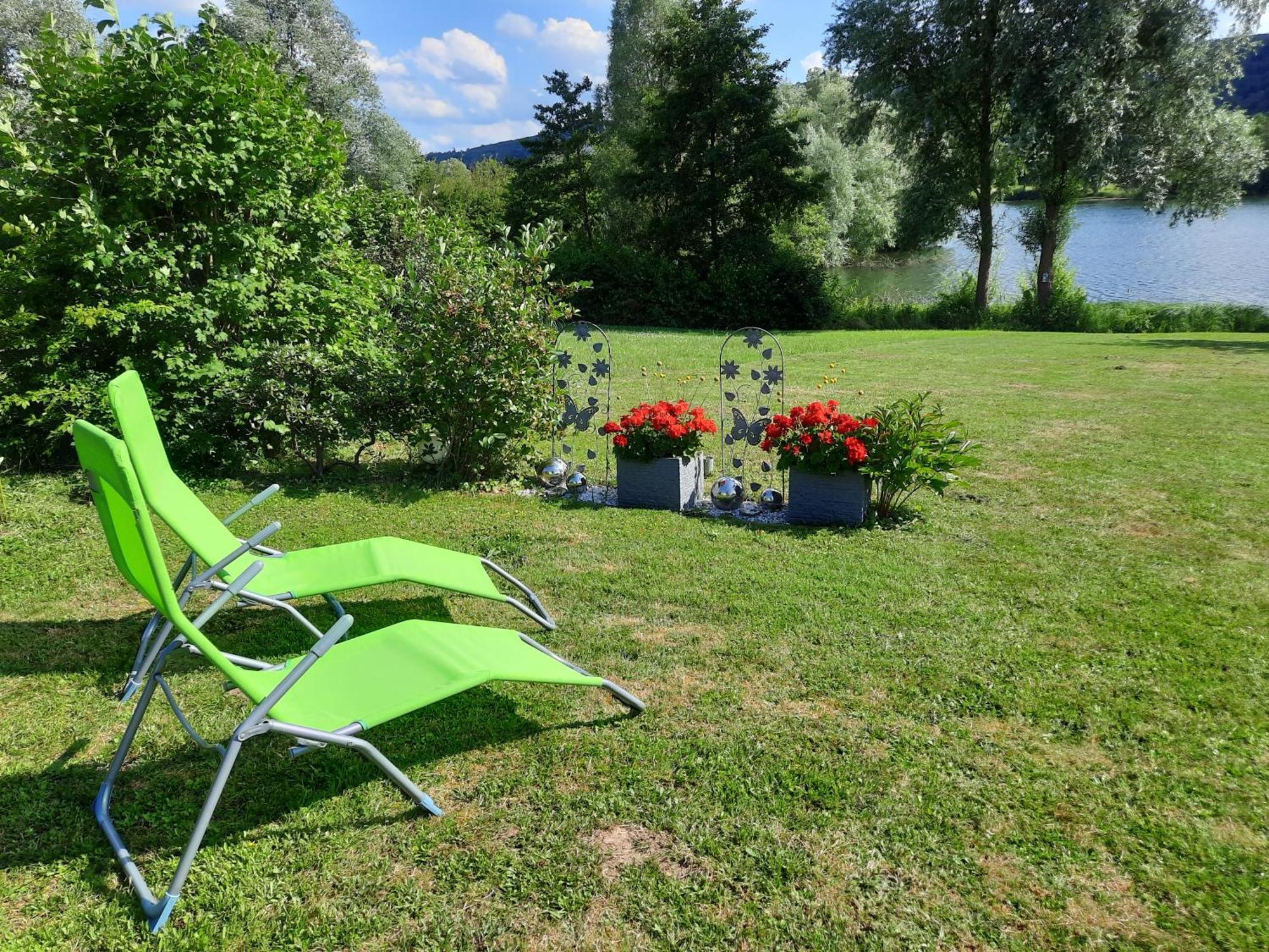 Ferienhaus Am Weserberglandsee Lauenforde Exteriör bild